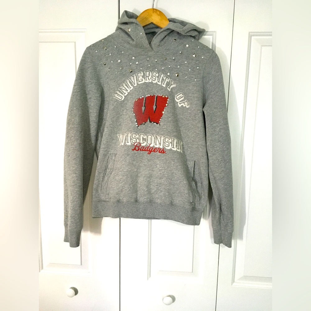 University of Wisconsin Sweatshirt Size L